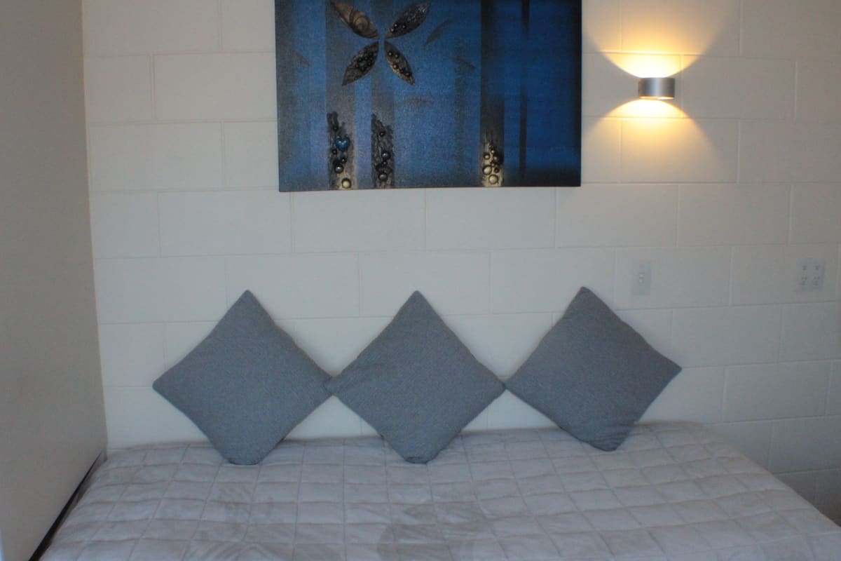 Departamento estándar, 1 habitación, vista parcial al mar, frente al océano | Insonorización, tabla de planchar con plancha, cunas y wifi gratis