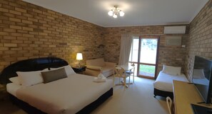 Décoration personnalisée, ameublement personnalisé, bureau