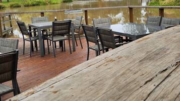 Dinner served, al fresco dining