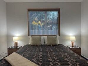 Suite Eksekutif, 1 kamar tidur | Setrika/meja setrika dan tempat tidur bayi (biaya tambahan)