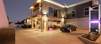 City Corporate Motor Inn