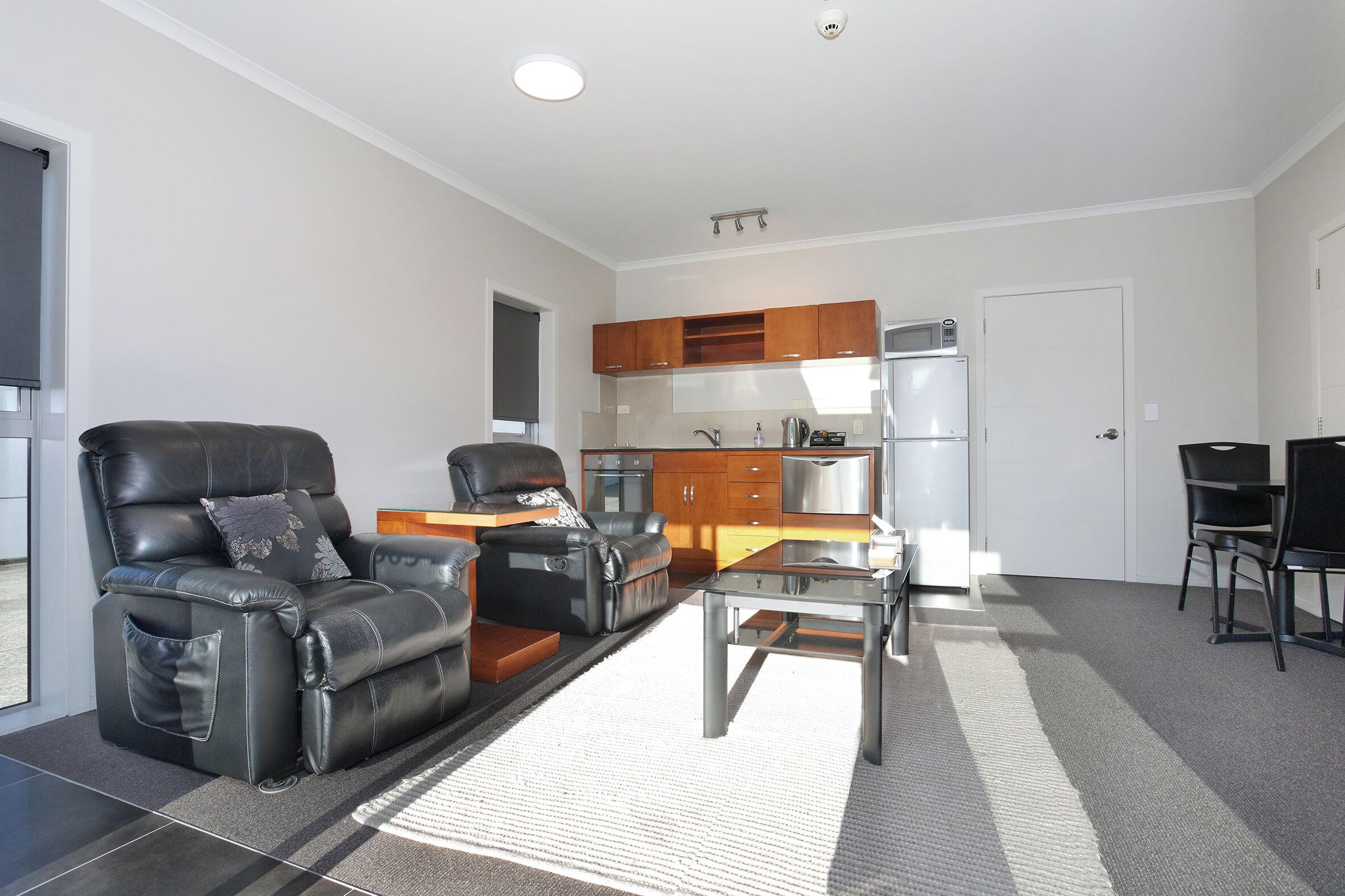 standard suite, 1 bedroom, non smoking, kitchenette (executive apartment) | living area | 40-inch lcd tv with satellite channels, tv, dvd player