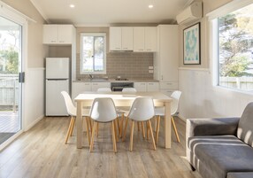 Cabana, 2 quartos | Sala de jantar