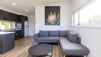 Villa Deluxe, 2 chambres | Coin séjour