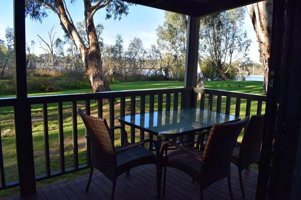 Ferienhütte, 3 Schlafzimmer | Terrasse/Patio