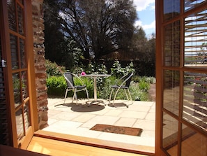 Classic Studio, Kitchenette (Studio Cottage) | Terrace/patio - Wagners Cottages (Swansea)