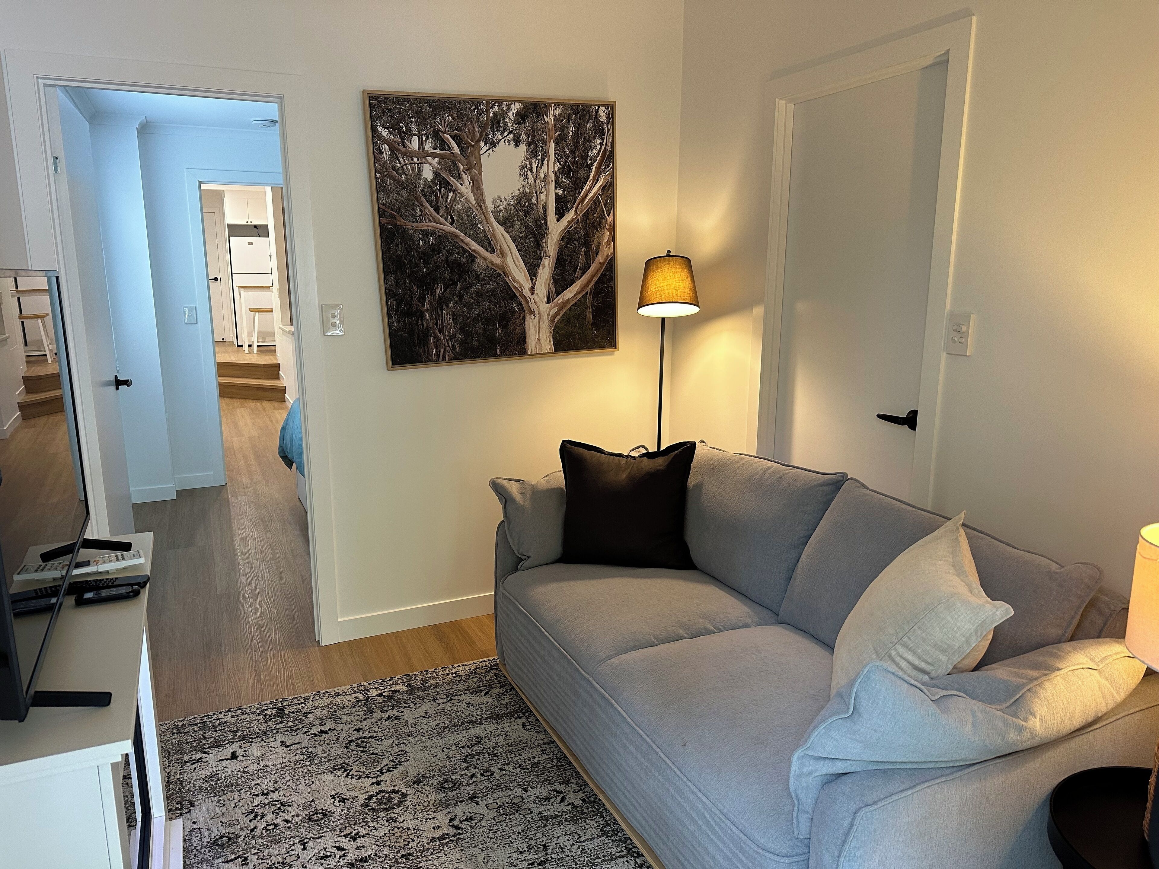 Comfort studio, 1 tweepersoonsbed | Woonruimte | Lcd-televisie en een dvd-speler