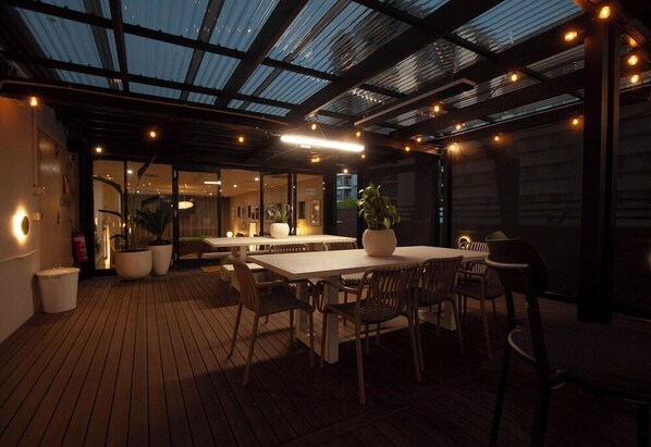 Dining - Canberra City YHA - Hostel (Canberra)