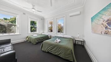 Standard Room, 2 Katil Ratu (Queen), Non Smoking, Shared Bathroom (Queen & King Single) | Wi-fi percuma, cadar katil