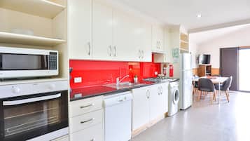 3BR Luxury Poolside Villa | Private kitchen | Full-size fridge, microwave, toaster, cookware/dishes/utensils