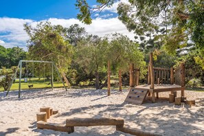 Children’s play area – outdoor