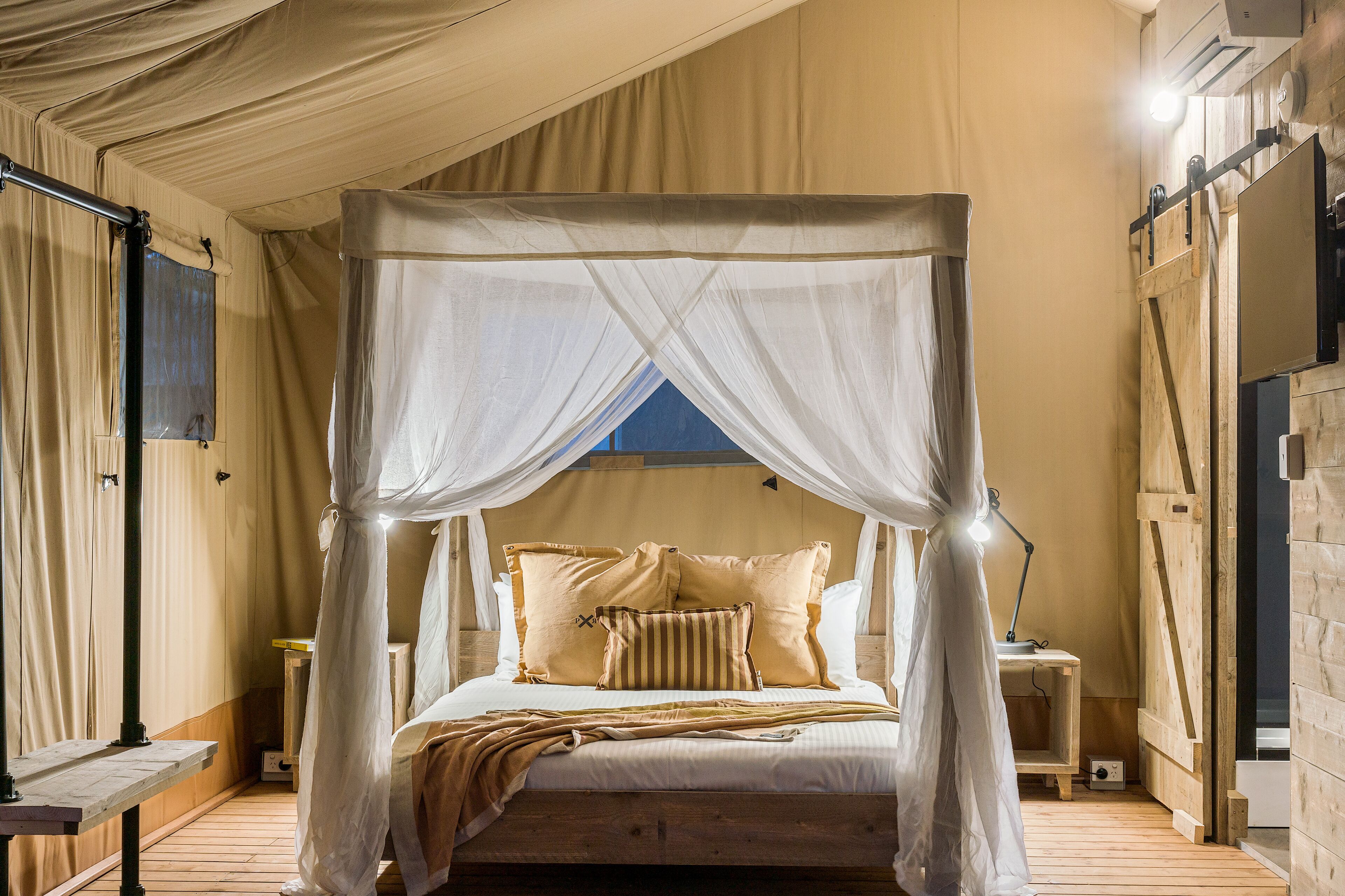 Individually decorated, individually furnished, free WiFi, bed sheets