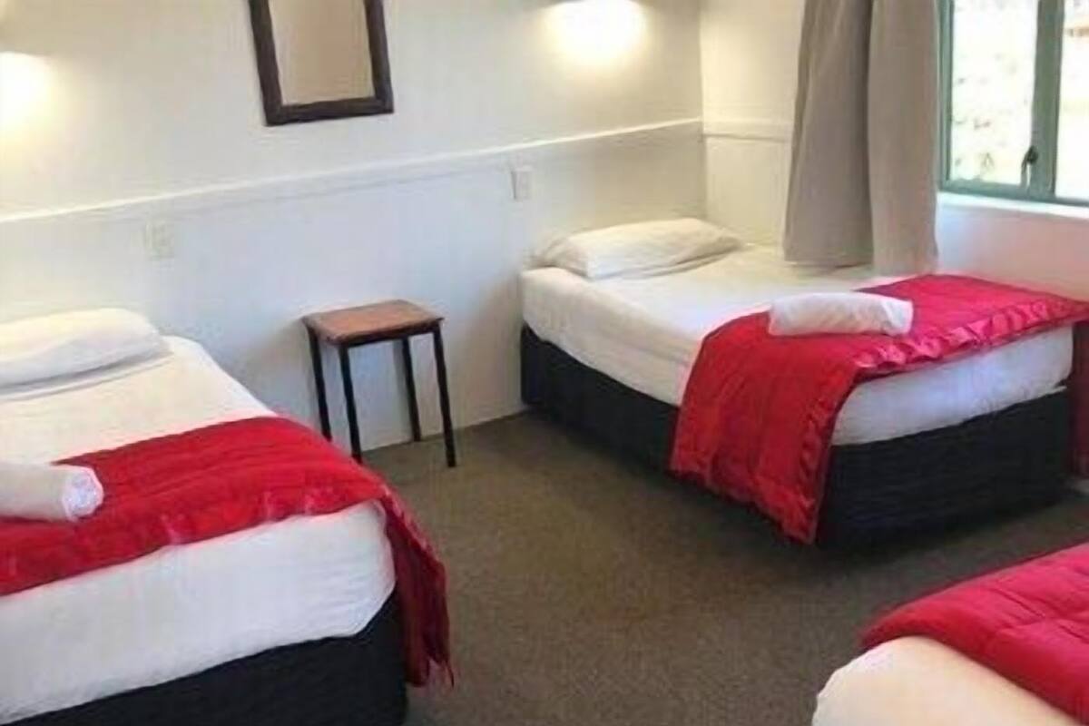 Desk, cots/infant beds, free WiFi, bed sheets