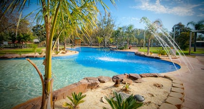 Tasman Holiday Parks - Merool on the Murray