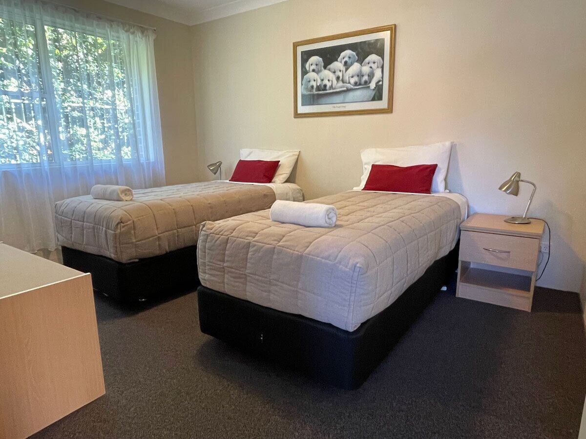 Standard Suite, 2 Bedrooms, Non Smoking, Kitchen