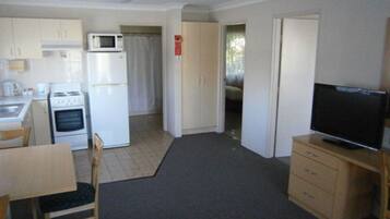 Standard Suite, 2 Bedrooms, Non Smoking, Kitchen