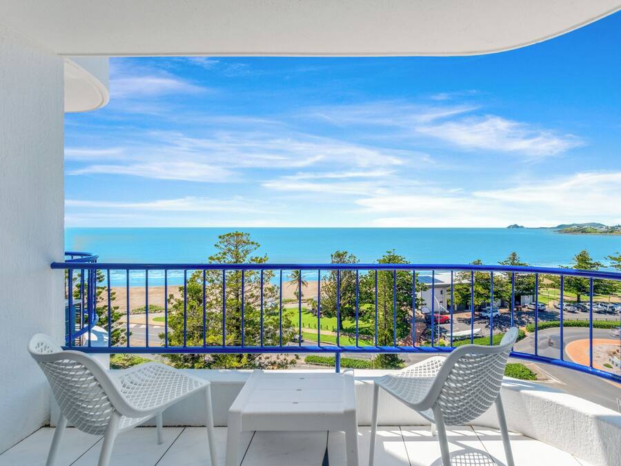 Individually furnished, iron/ironing board, bed sheets