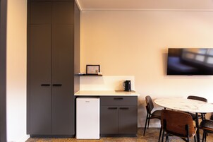 家庭房 (Standard Family Room) | 熨斗/熨衣板、免费 WiFi、床单
