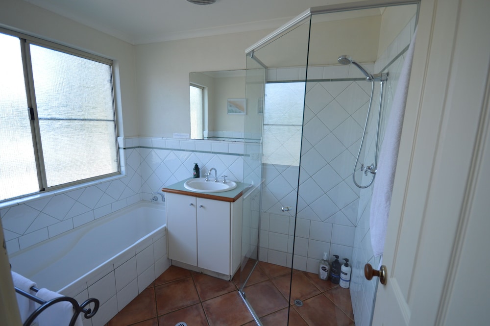 Acacia Chalets | Margaret River by null