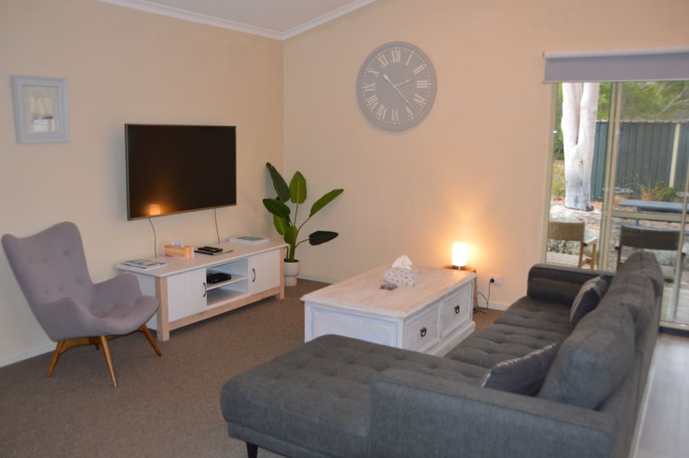 Acacia Chalets | Margaret River by null