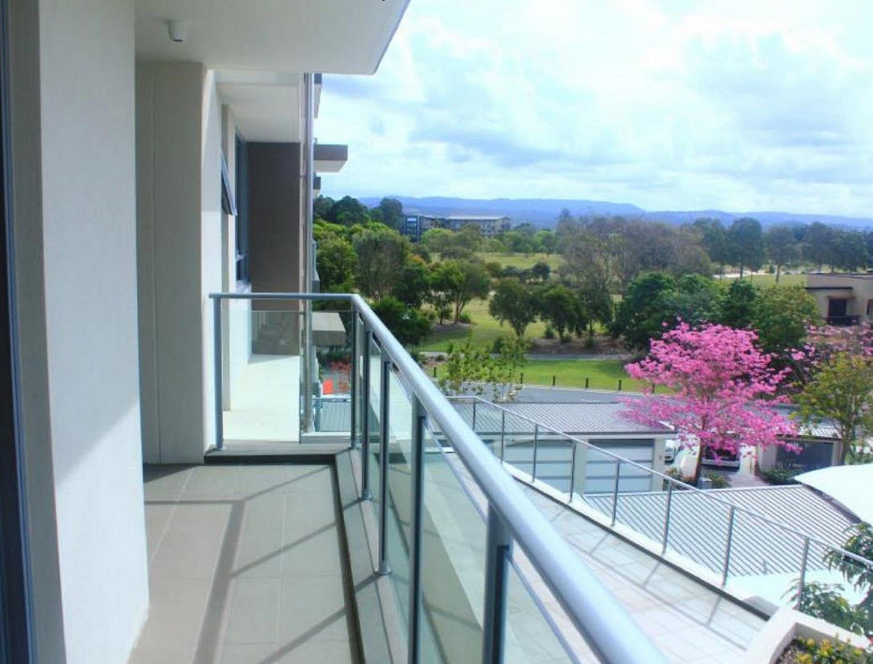 Signature Waterfront Apartments — image 6