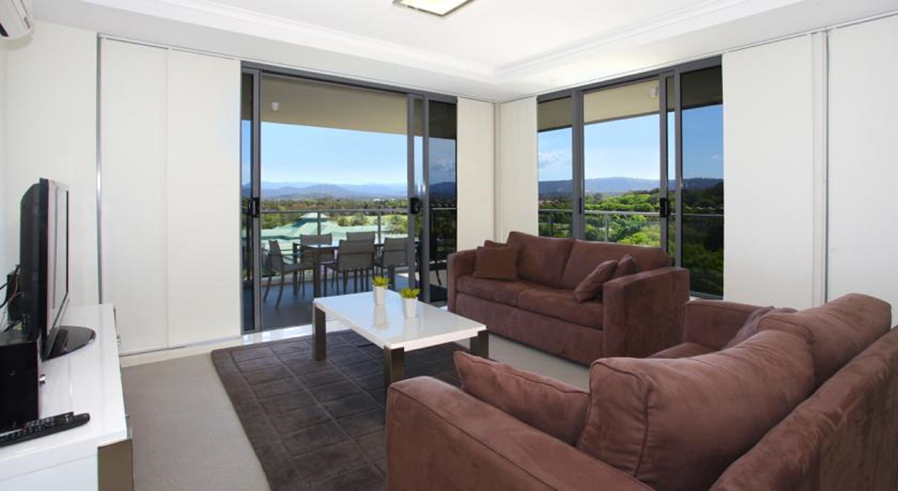 Signature Waterfront Apartments — image 7