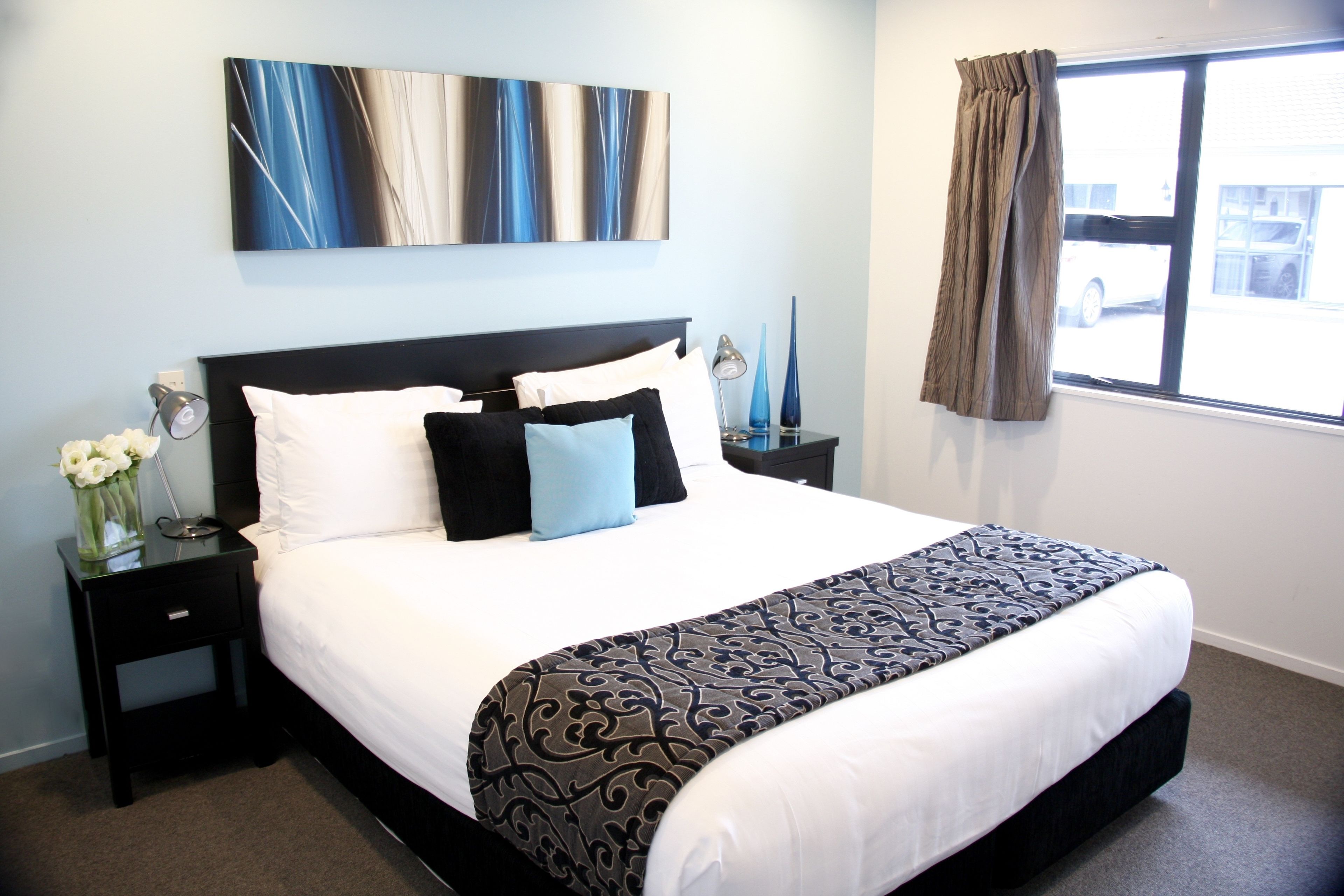 One Bedroom Apartment  | Premium bedding, iron/ironing board, free WiFi, bed sheets