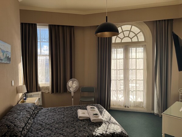 Royal Balcony Room | Individually decorated, individually furnished, iron/ironing board - Grand Hotel, Whangarei (Whangarei)