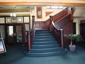 Interior - Grand Hotel, Whangarei (Whangarei)