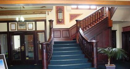 Grand Hotel, Whangarei