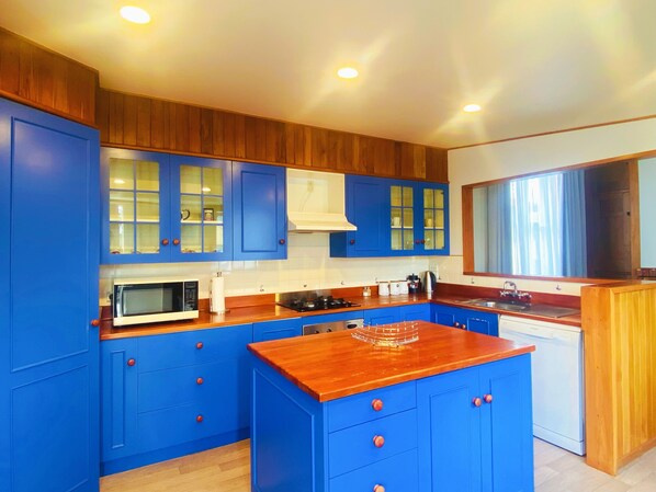 3 Bedroom Holiday Apartment | Private kitchen