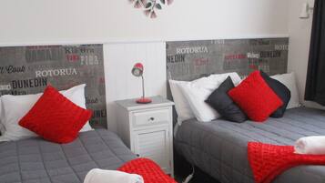 Standard Room, 2 Bedrooms, Kitchen (Apartment) | Free WiFi, bed sheets