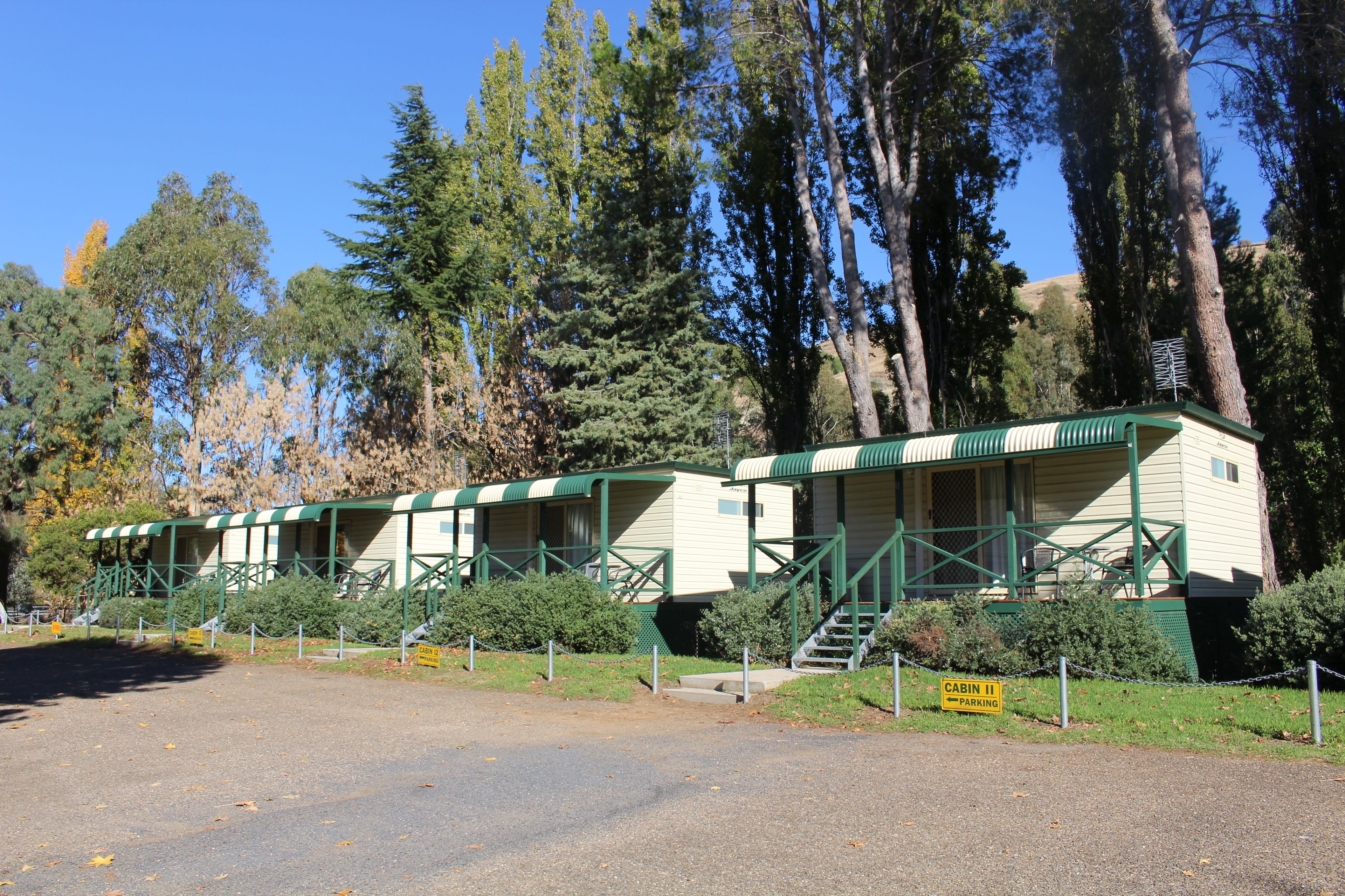 Superior Queen Cabins 4* | Exterior