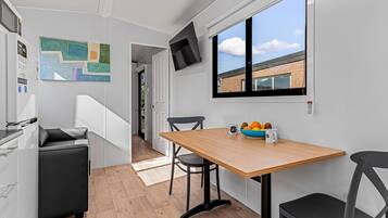 Standard Vanhome | Living area