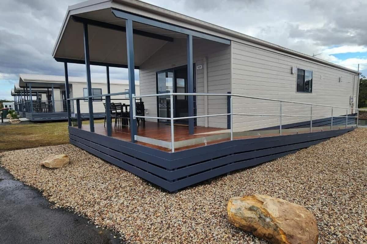 Superior Accessible 3 Bedroom Cabin | Terrace/patio