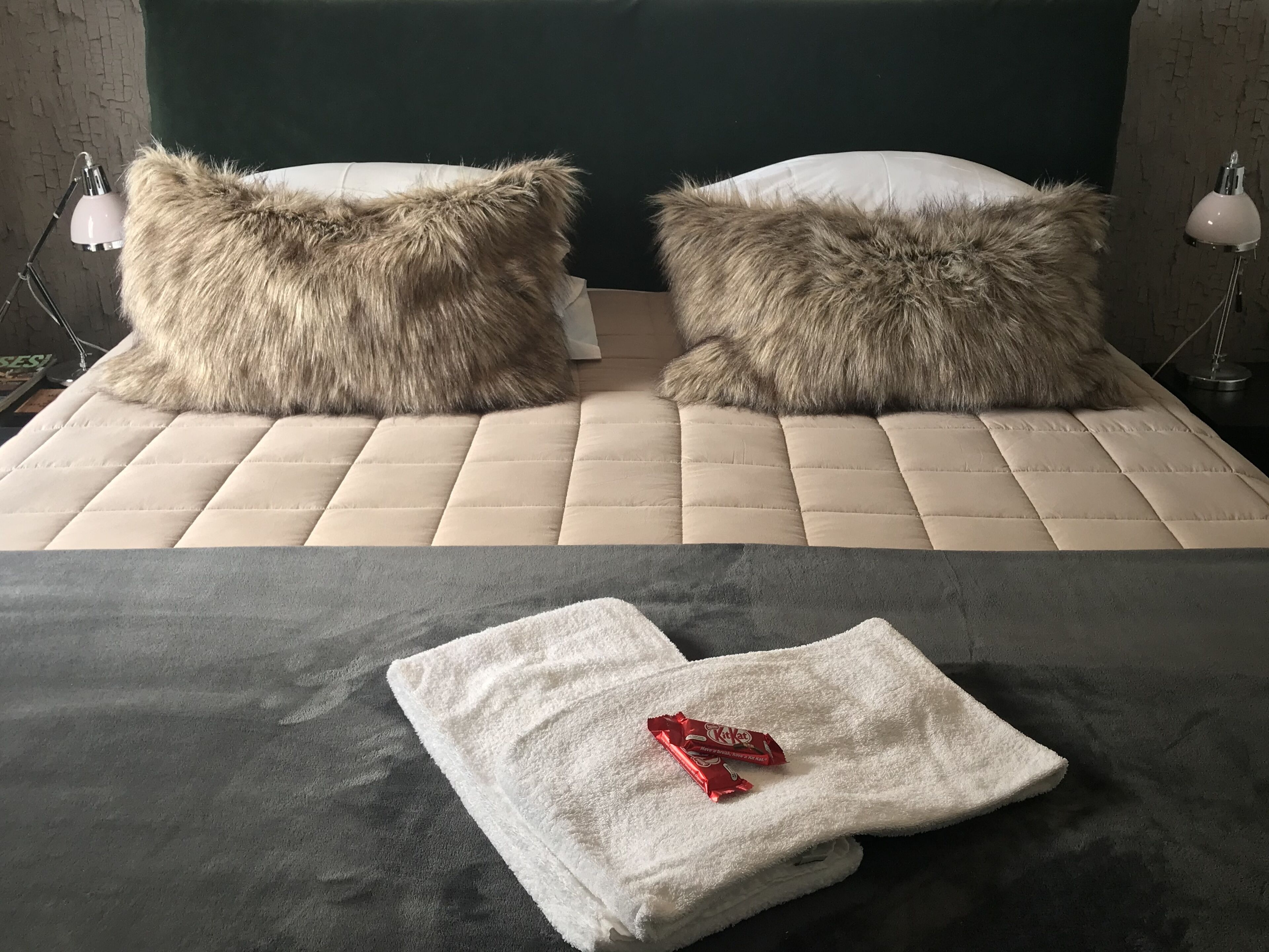 1 habitación, ropa de cama de alta calidad y decoración personalizada 