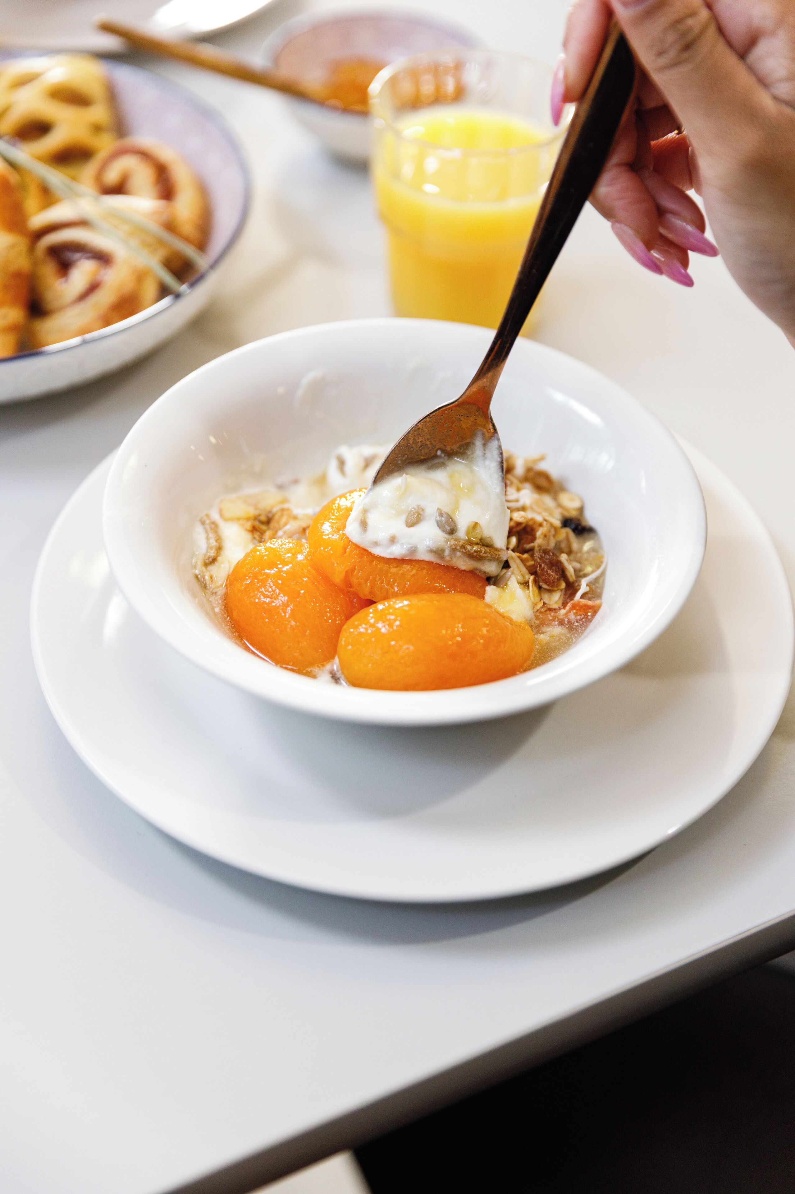 Daily continental breakfast (AUD 12 per person)