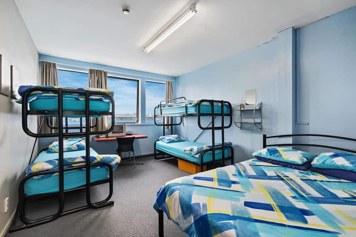 Familiekamer, meerdere bedden | Kameruitzicht