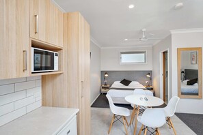 Restauration dans la chambre