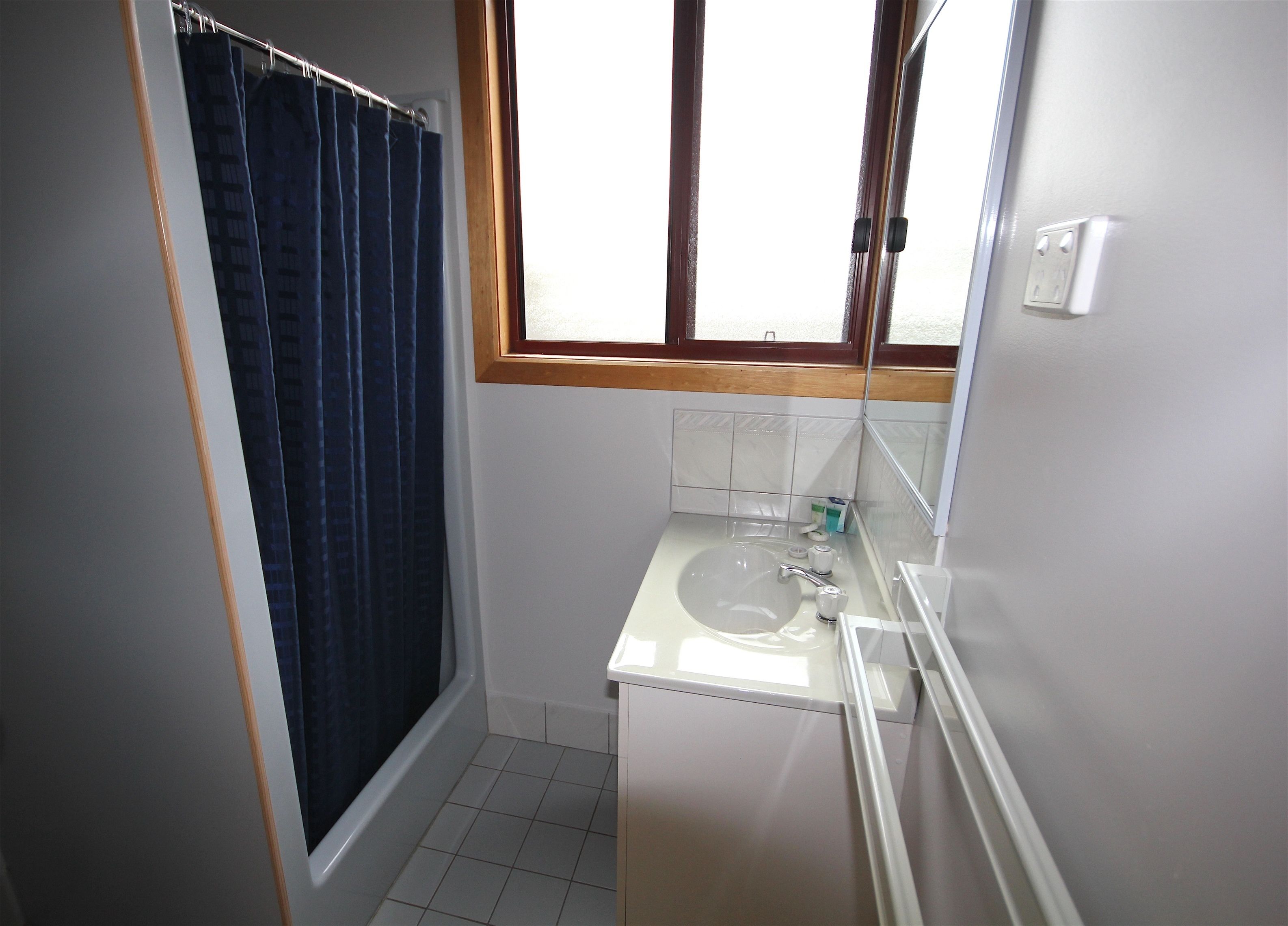 Port Vincent Motel & Apartments — image 8