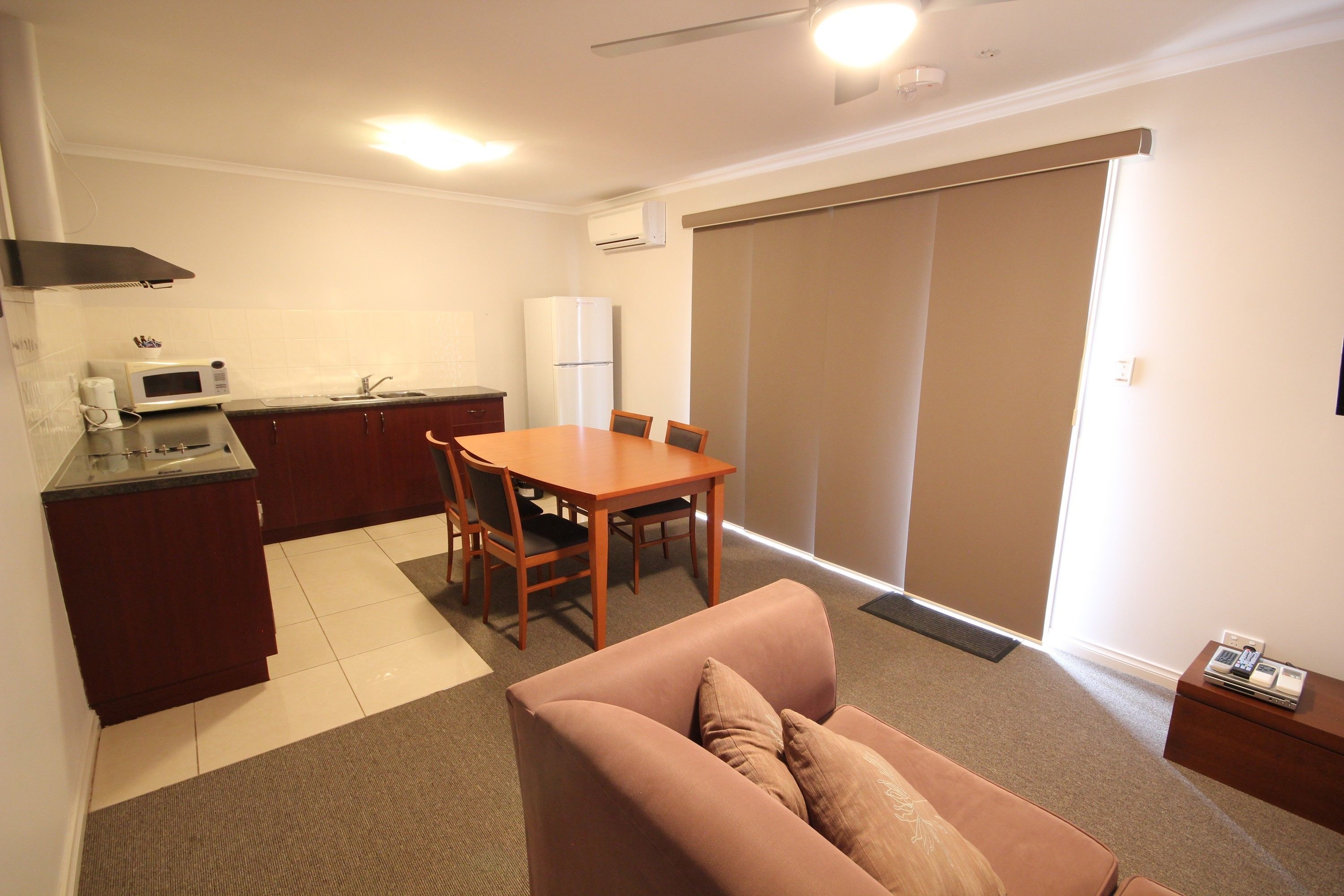 Port Vincent Motel & Apartments — image 5