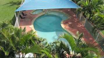 Udendørs pool