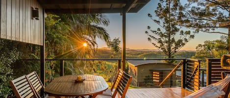 Pemandangan halaman dalam