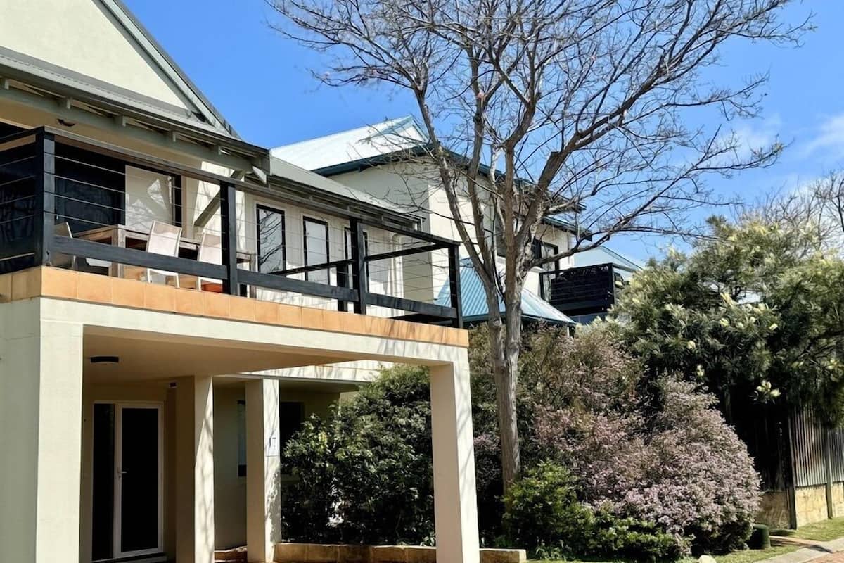 Gnarabup Beach House at the Break | 3 室のベッドルーム、ベビーベッド、WiFi (無料)、客室ごとに異なる装飾