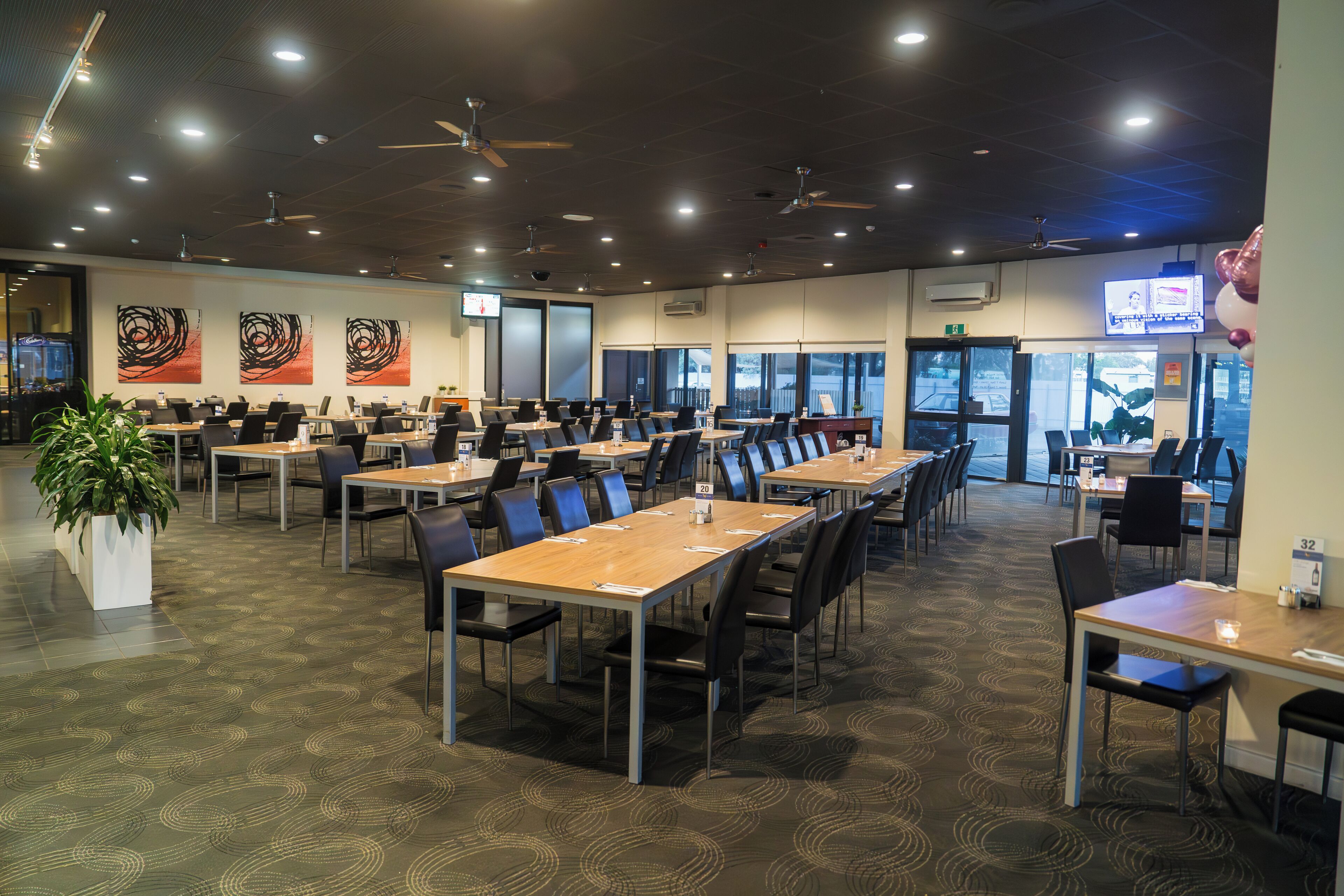 Breakfast, lunch and dinner served