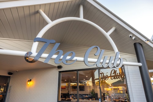 The Club Hotel
