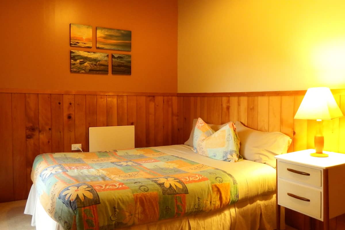 1 habitación, wifi gratis y ropa de cama