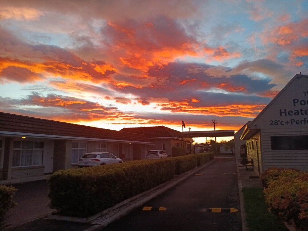 Barclay Motor Inn photo 7