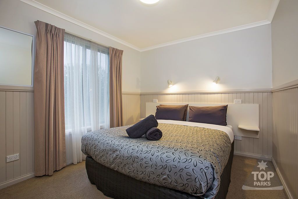 1 Schlafzimmer, Verdunkelungsvorhänge, Bügeleisen/Bügelbrett, Bettwäsche