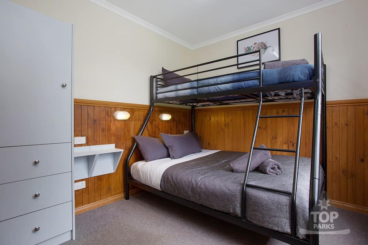 Deluxe Cabin, 2 Bedrooms | 1 bedroom, blackout drapes, iron/ironing board, bed sheets